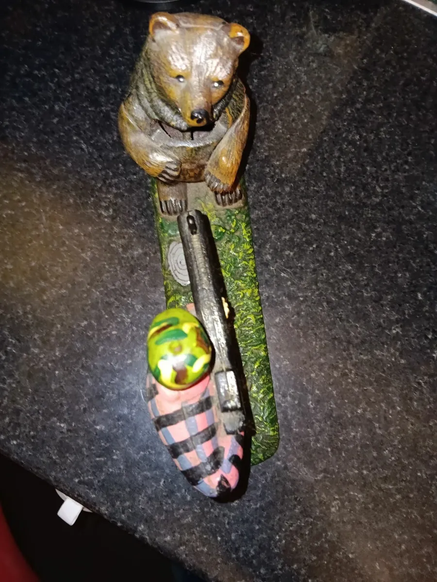 Cast iron money box - Image 4