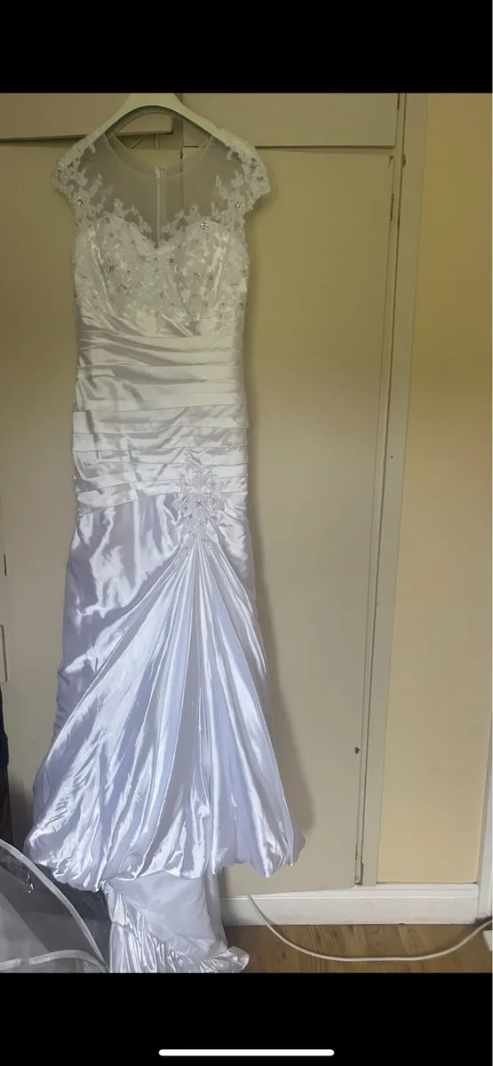 Dream wedding dress - Image 1