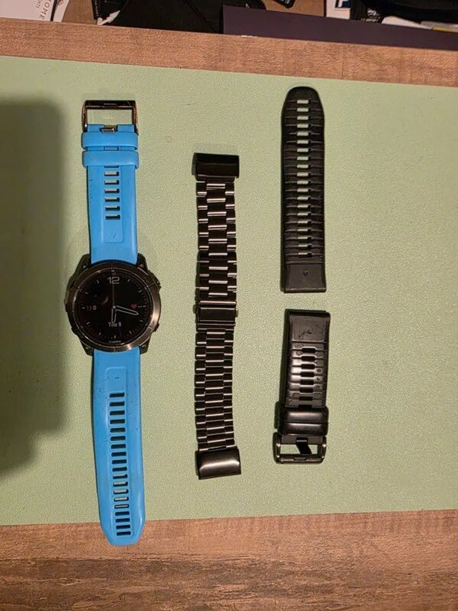 Garmin Fenix 7 Sapphire Solar Pro - Image 1