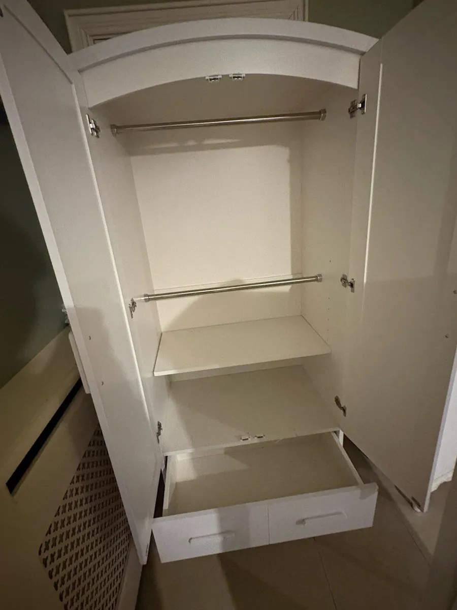 Wardrobe - Image 2