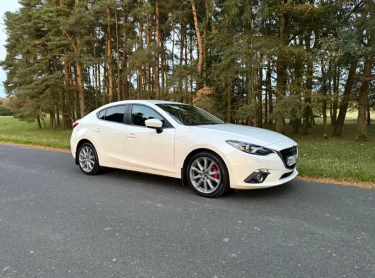 Mazda 3 Diesel Saloon Platinum - Image 1