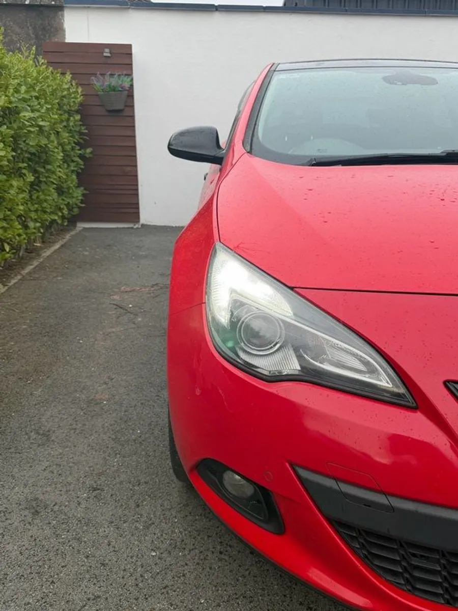 Vauxhall Astra J GTC 1.4 Turbo , High Spec - Image 4