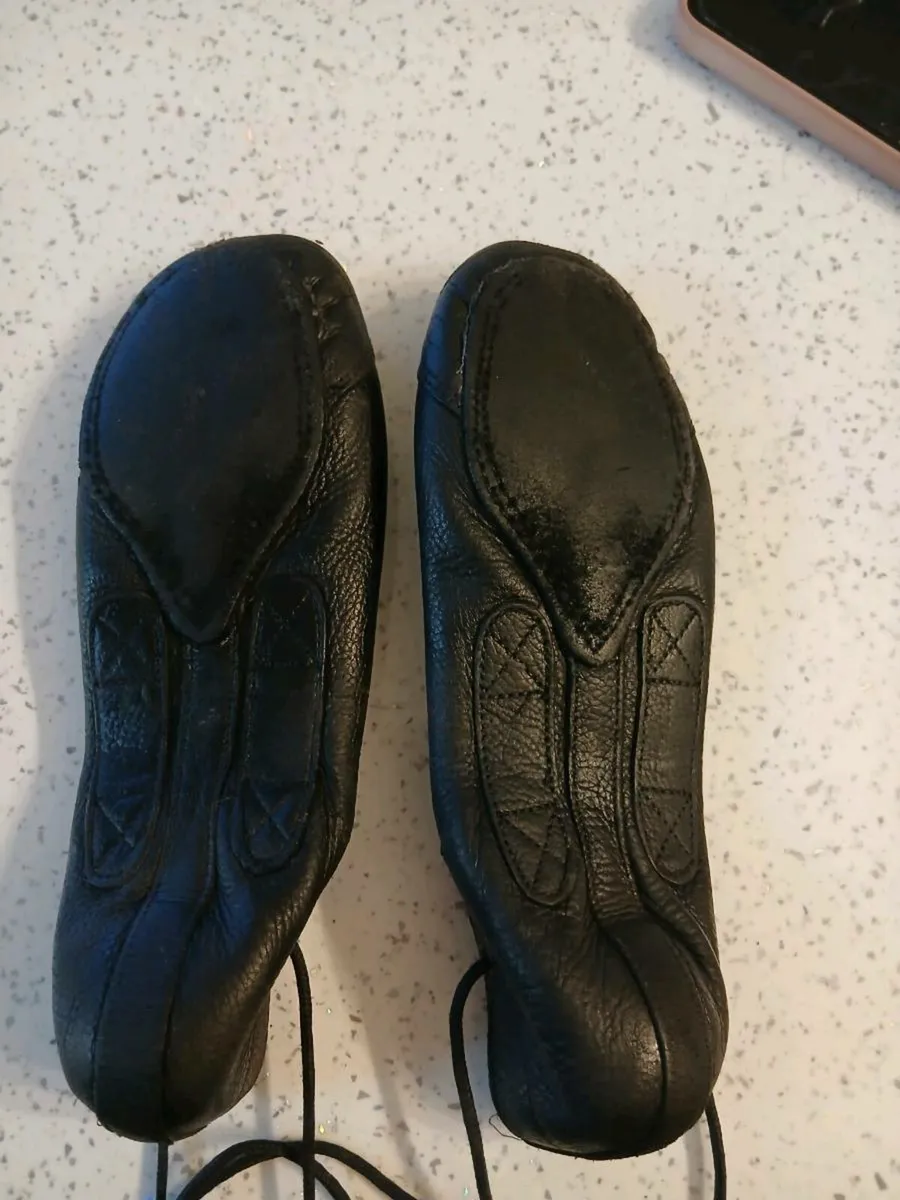 Irish dancing shoes - Image 3