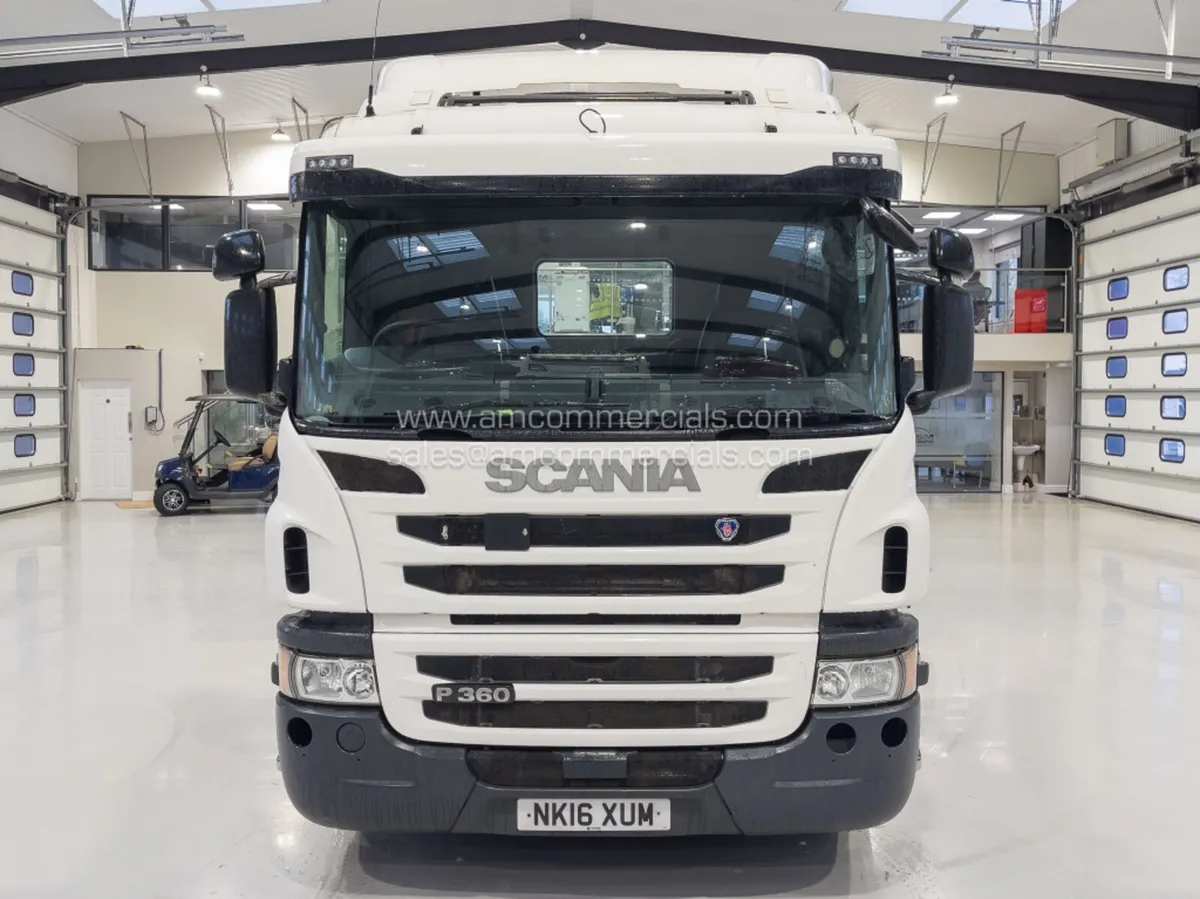 2016 SCANIA P360 SLEEPER CAB - Image 2