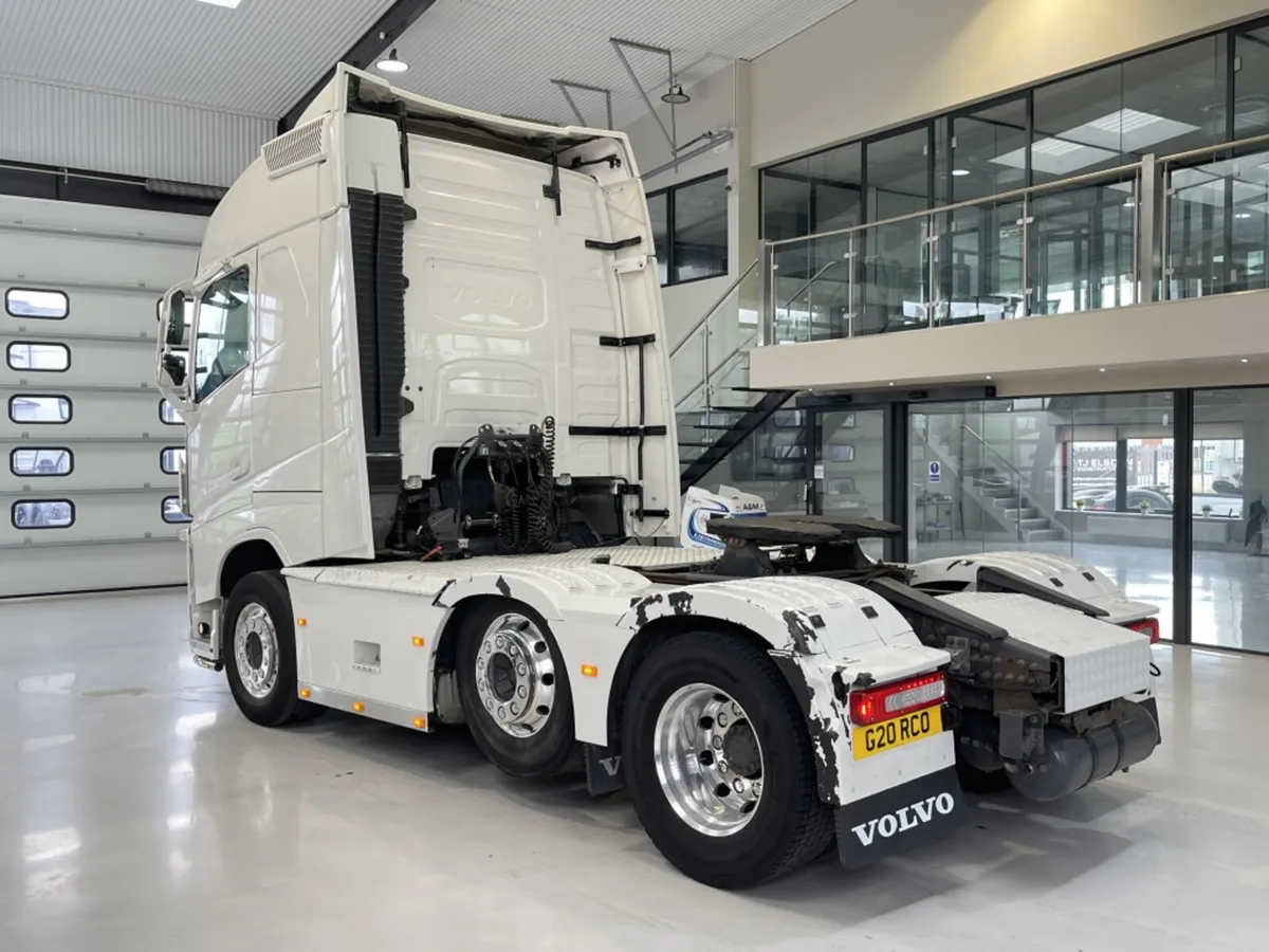 2015 VOLVO FH 500 GLOBETROTTER - Image 4