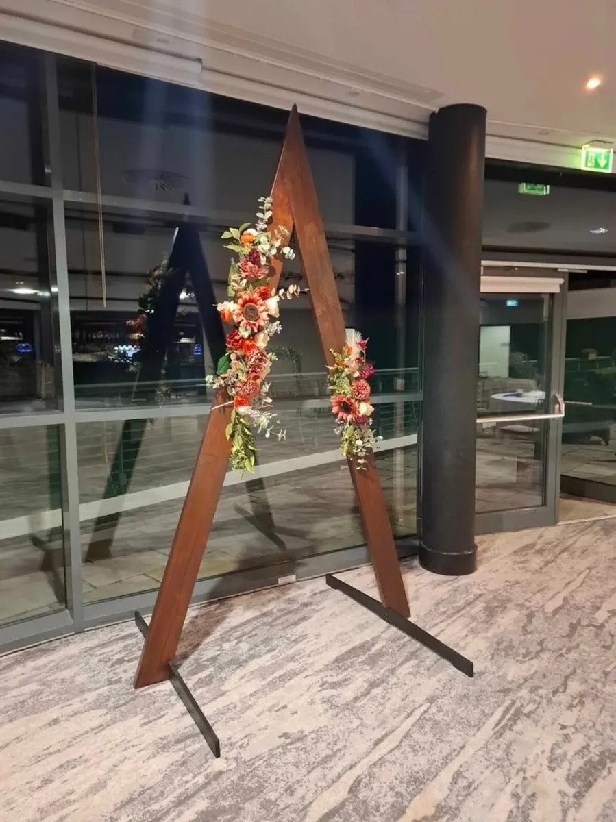 Triangle Wedding Arbour (ceremony focal point) - Image 1