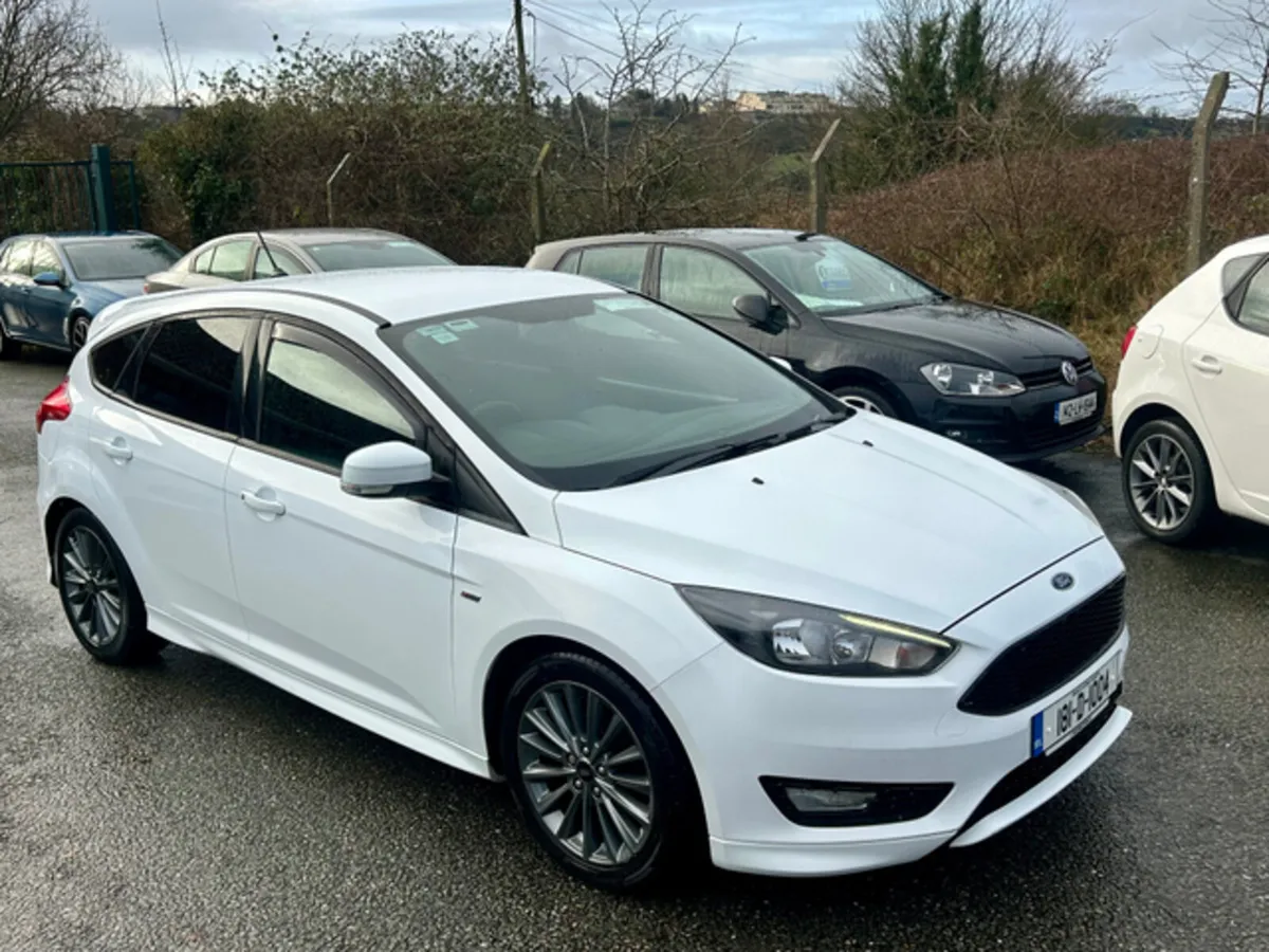 Ford Focus ST-LINE 1.5 TD 120PS 6SPEED 4DR - Image 2