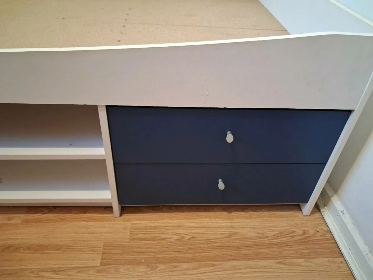 Boys bed with storage - Image 2