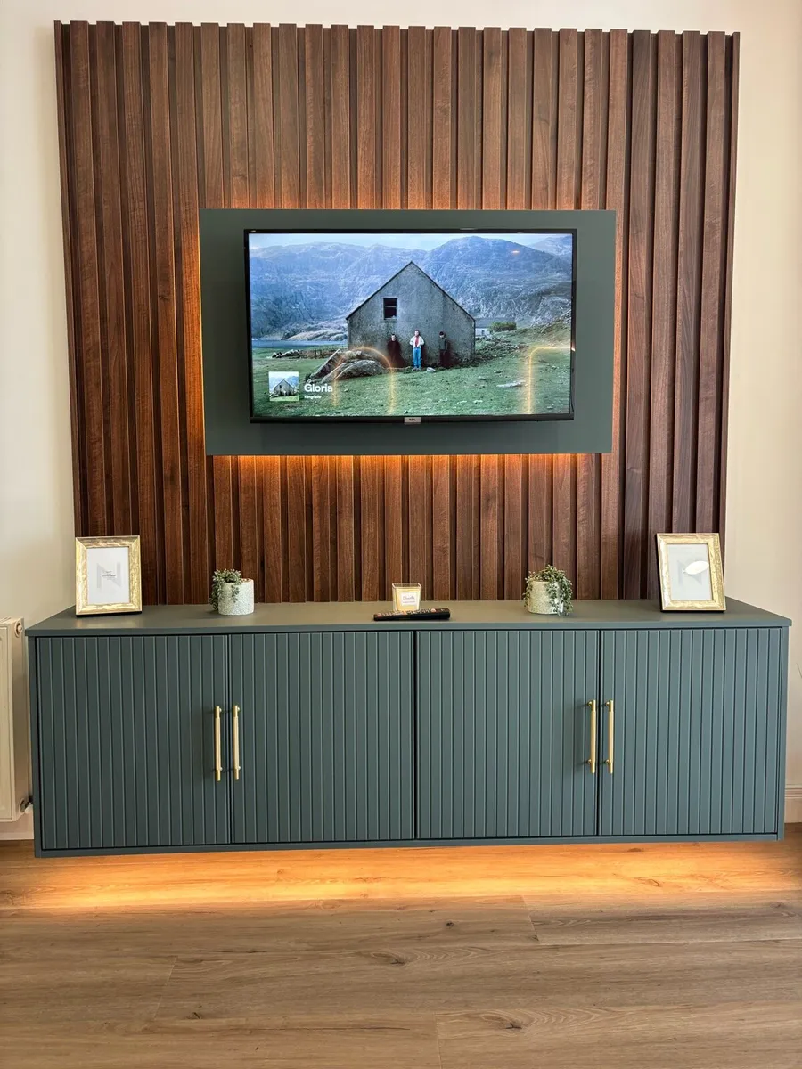 Media wall - Image 1