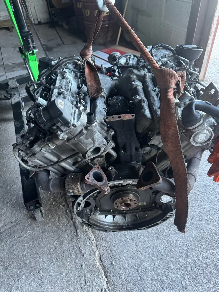 ⚠️ML350 ENGINE 3.0CDI V6 PARTS OR WHOLE⚠️ - Image 3