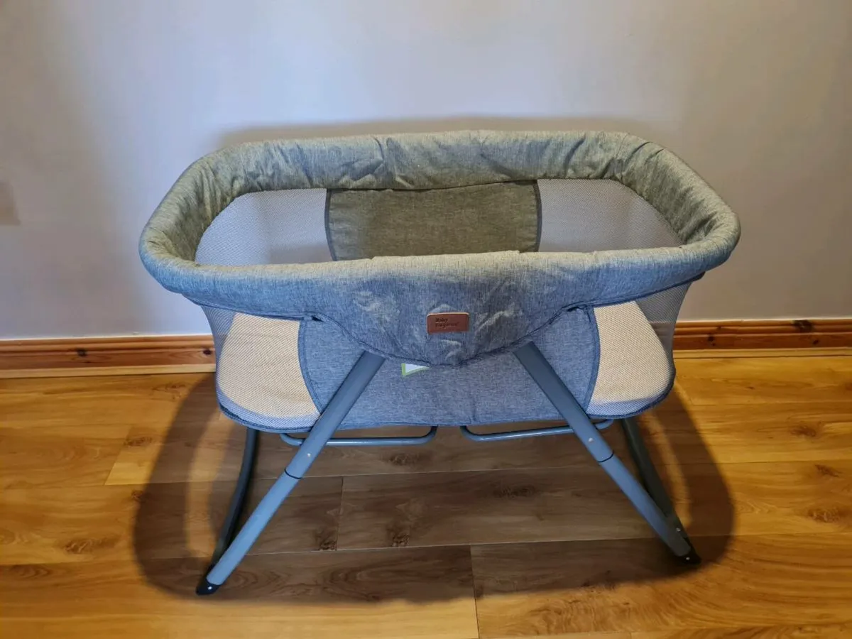 Kangu Crib - Image 1