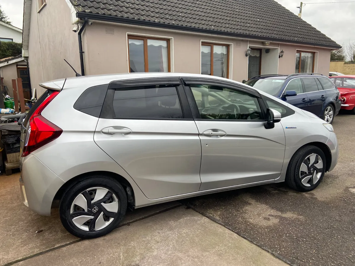 Honda Fit 2016 - Image 3