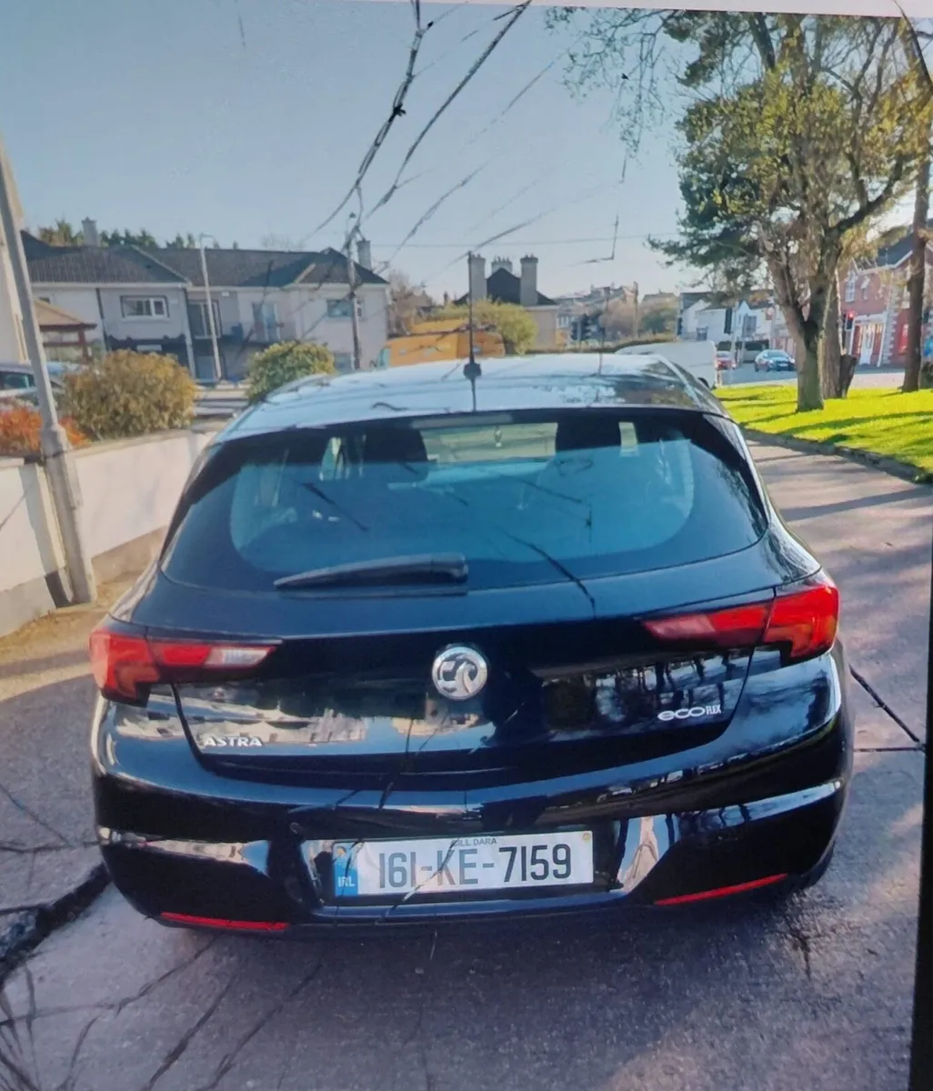 Opel Astra - Image 4