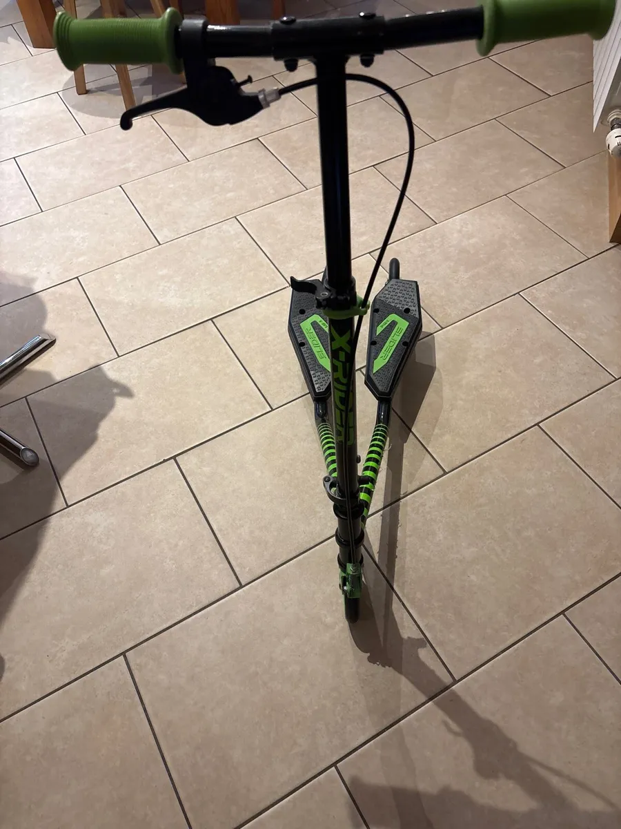 Kids scooter - Image 2