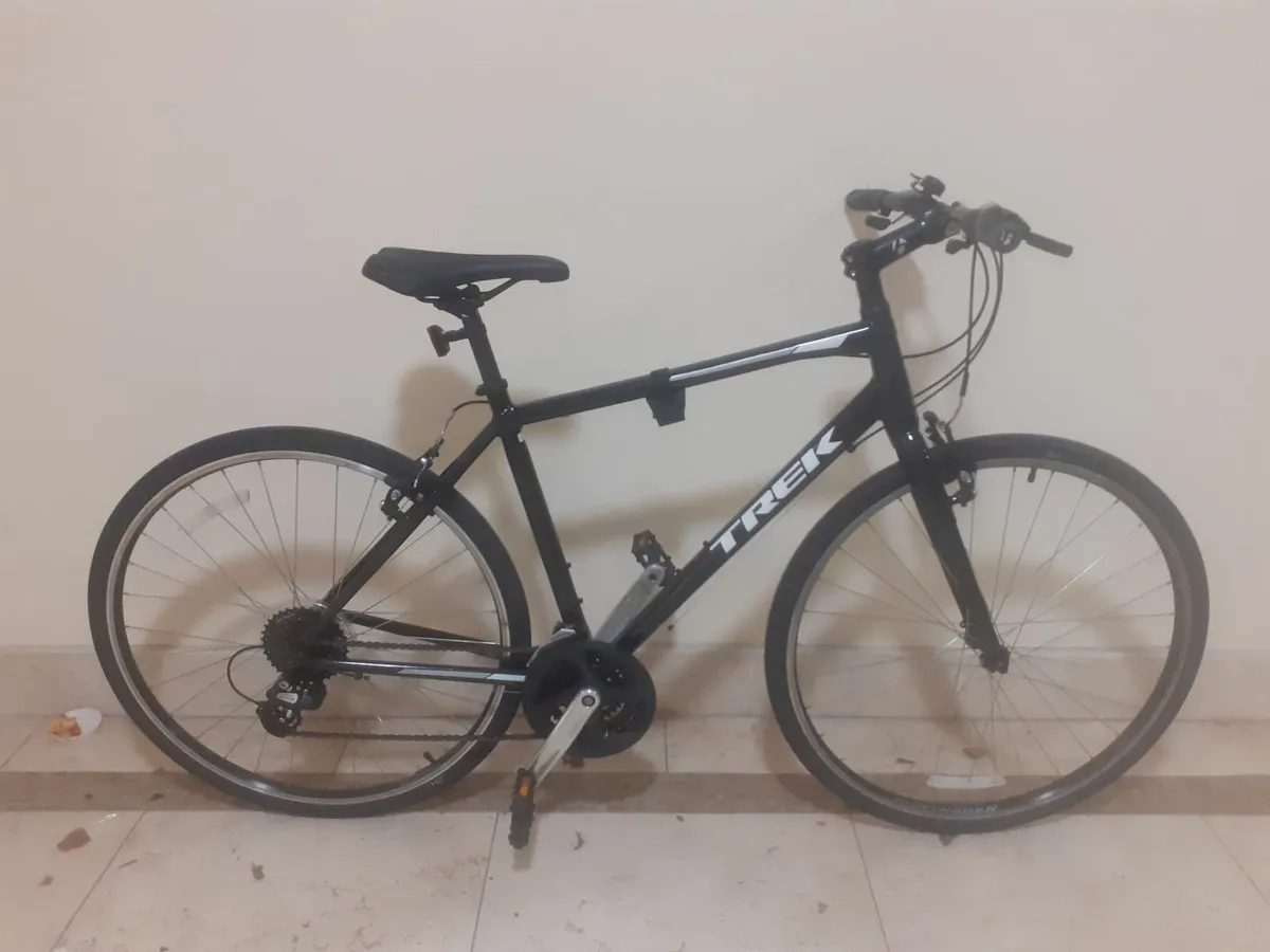 Trek adult mens bike - Image 3