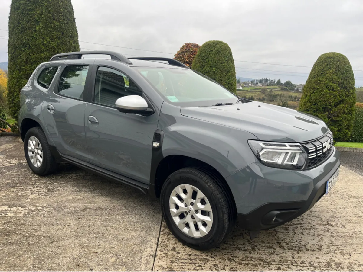 Dacia Duster EXPRESSION TCE 90 - Image 1