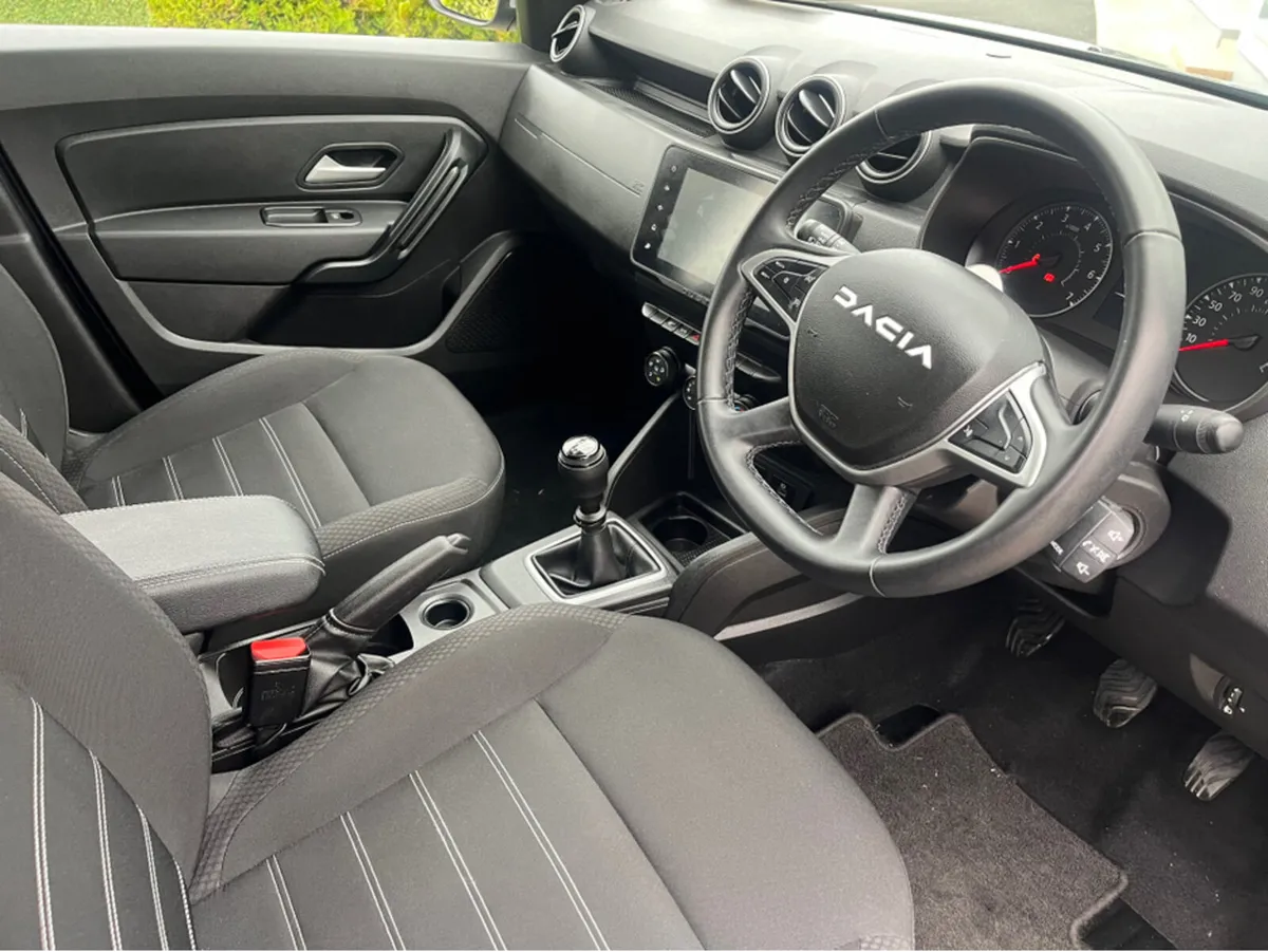 Dacia Duster EXPRESSION TCE 90 - Image 2