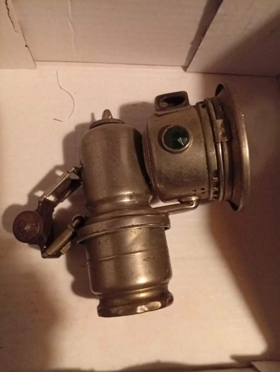 Antique carbide bicycle light - Image 1