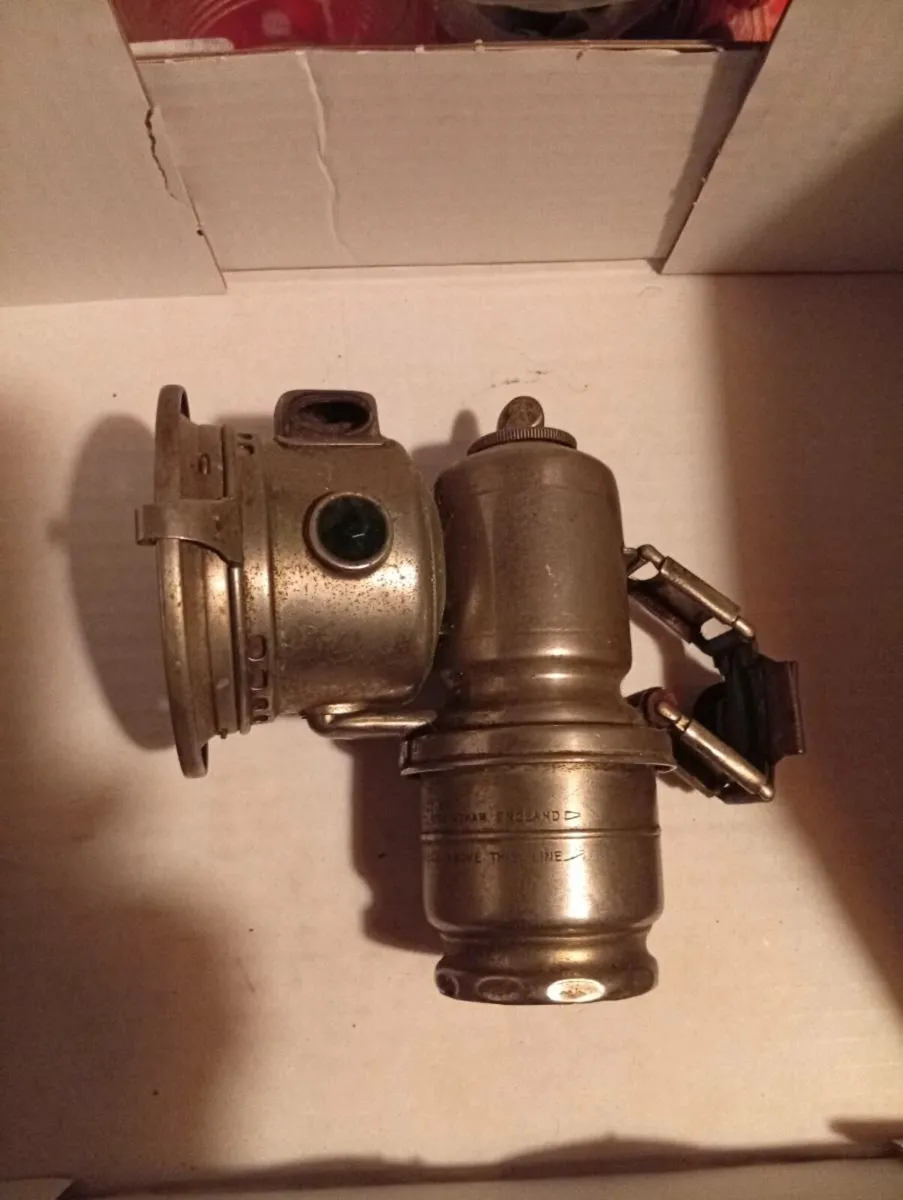 Antique carbide bicycle light - Image 2