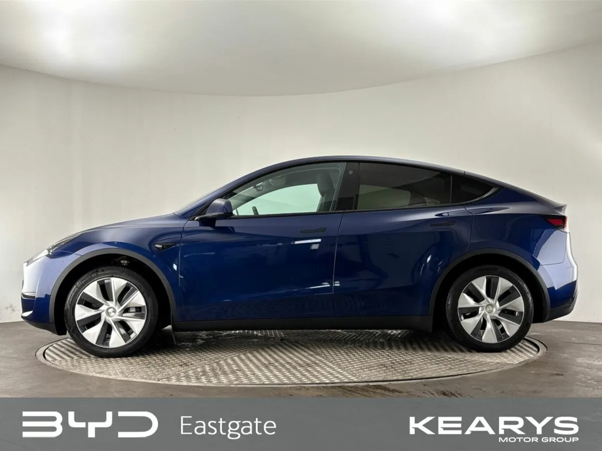 Tesla Model Y RWD - Image 4