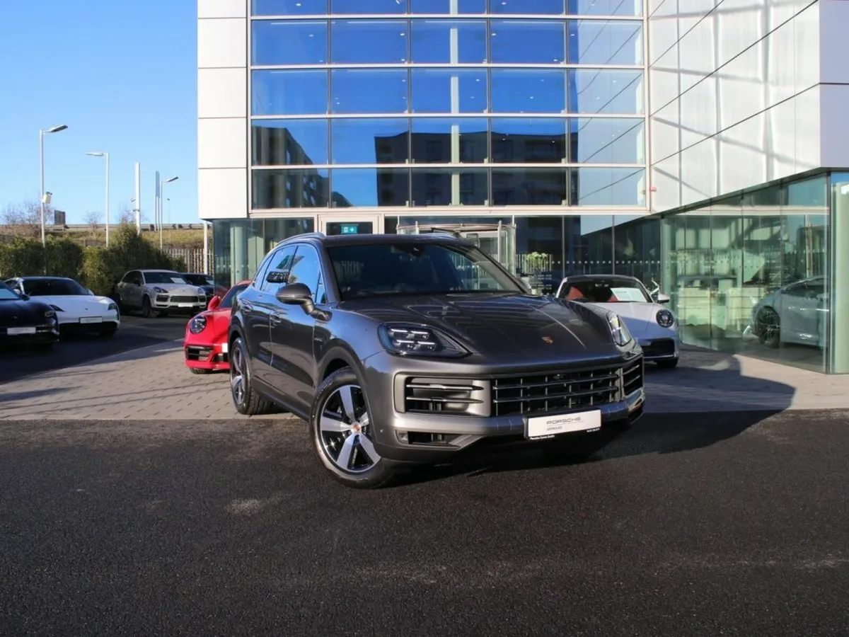 Porsche Cayenne E-Hybrid - Image 1