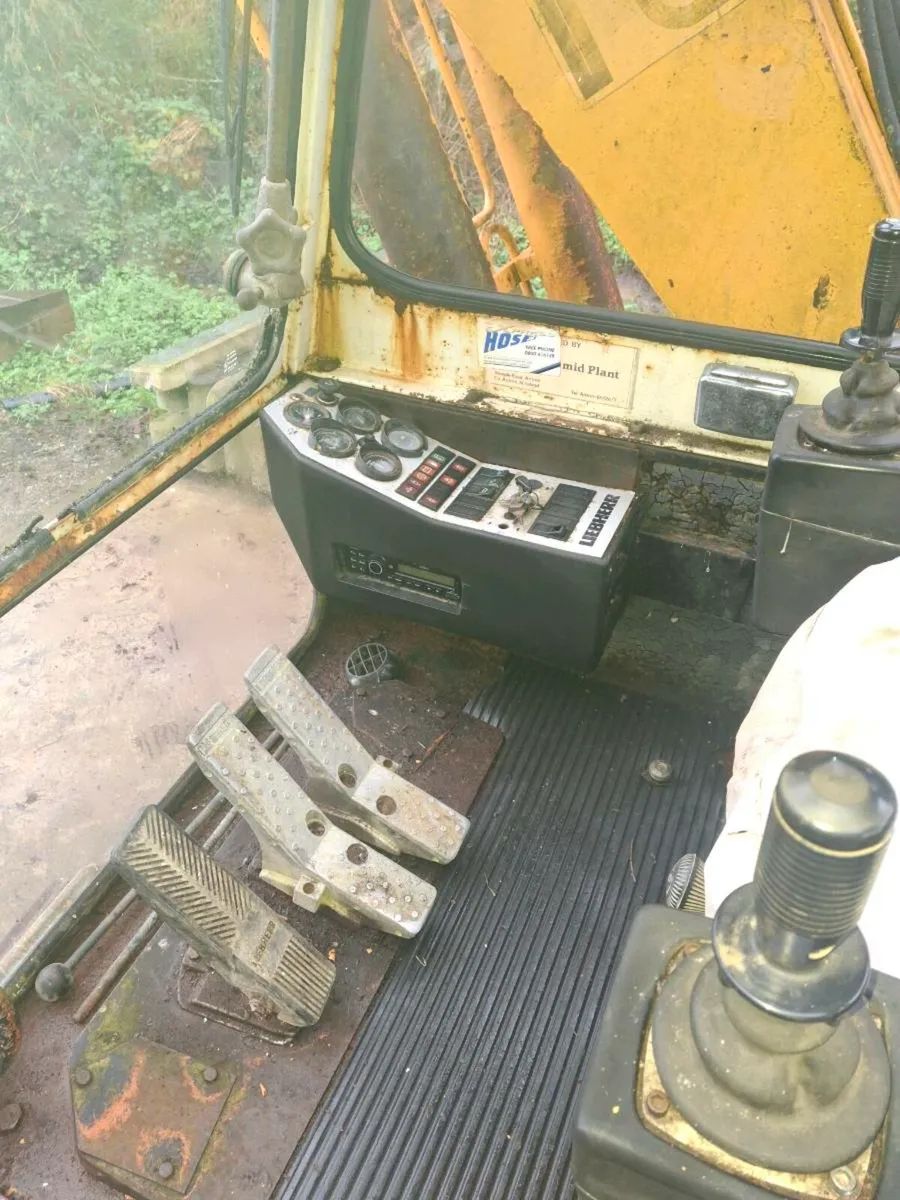 Liebherr 902 - Image 2