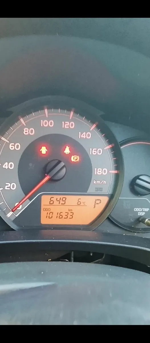 Toyota Vitz 2015 - Image 1