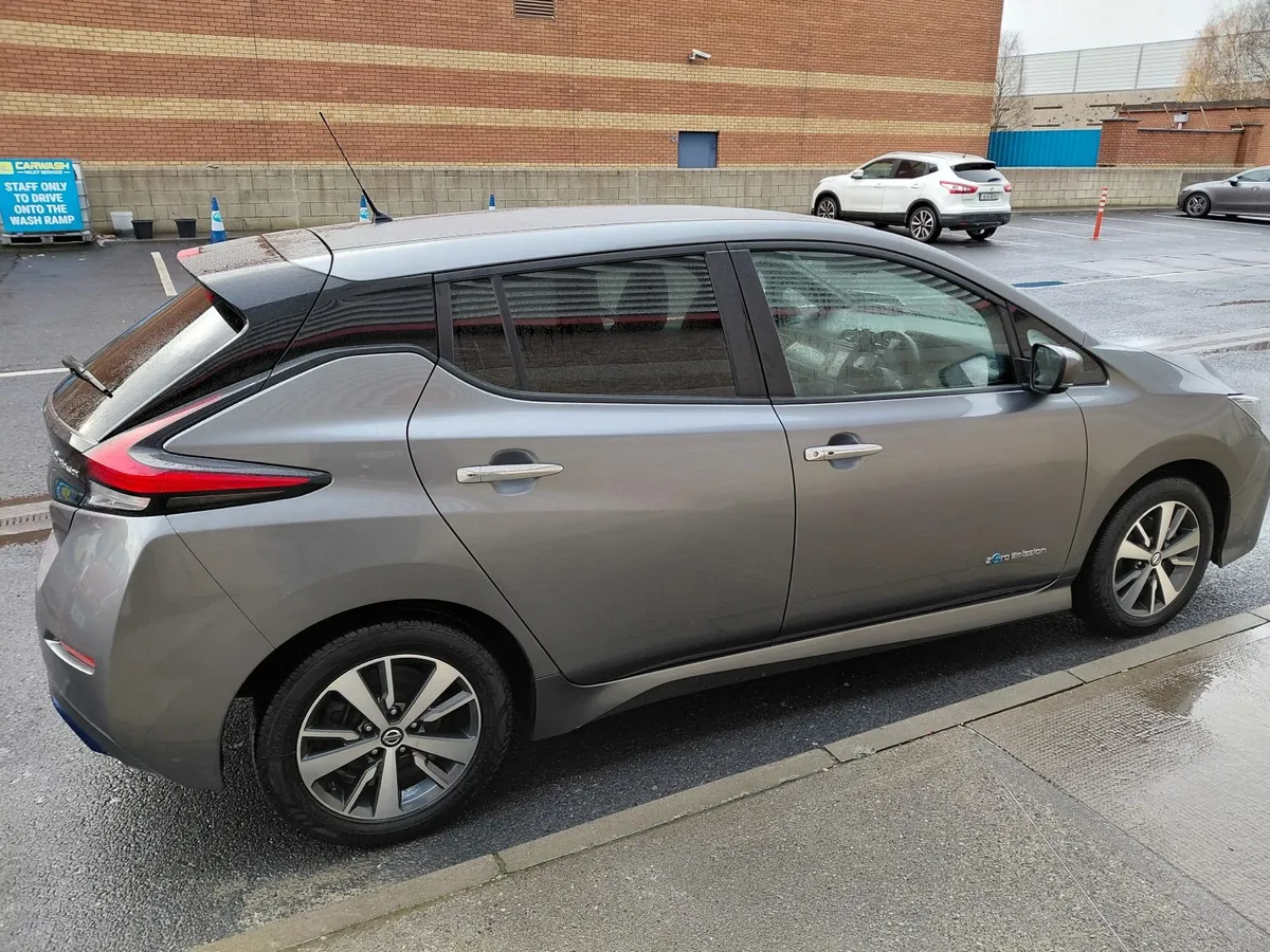 Nissan Leaf 2020 - Image 1