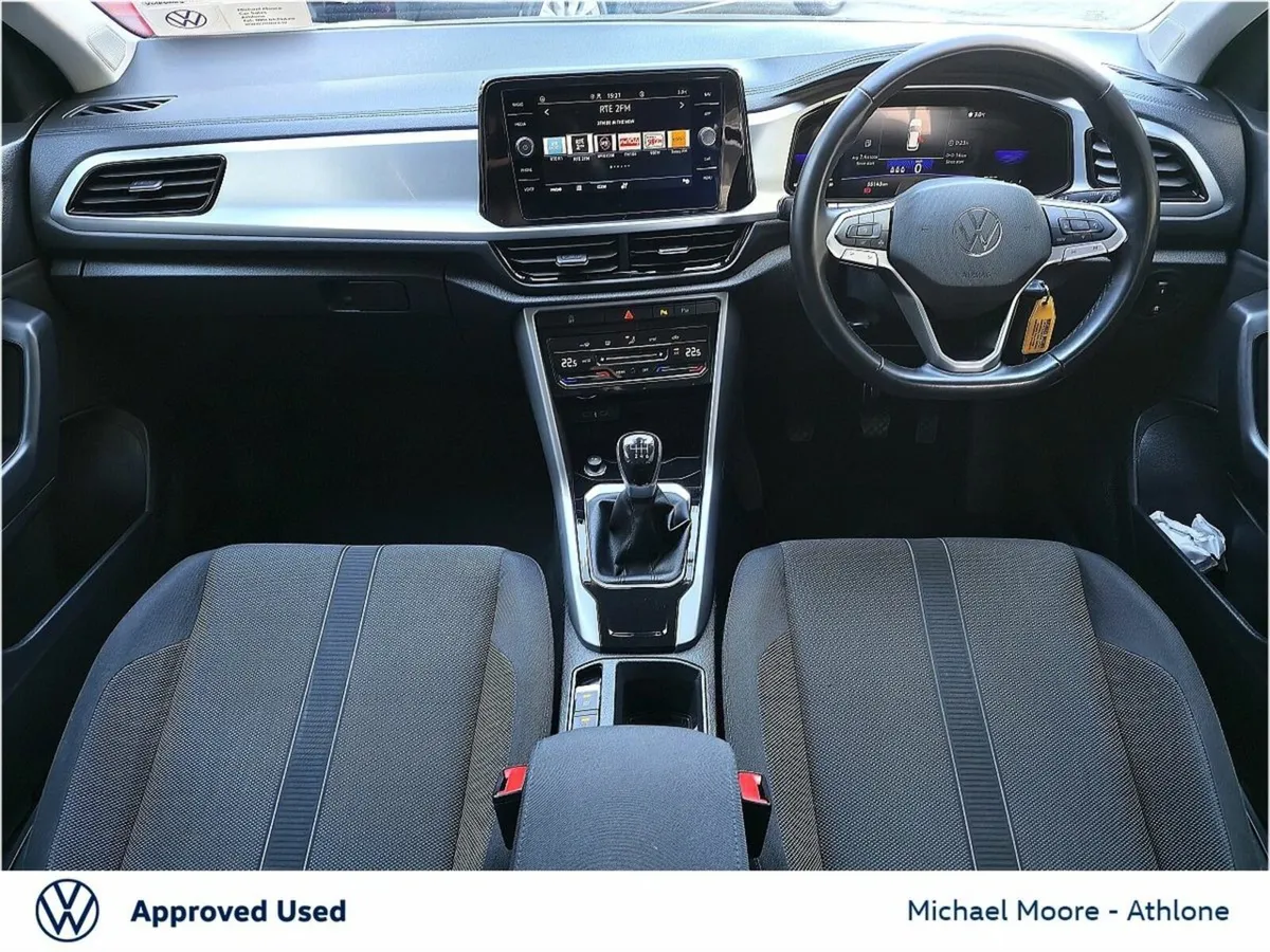 Volkswagen T-Roc 2.0 TDI 116BHP Life - Image 2