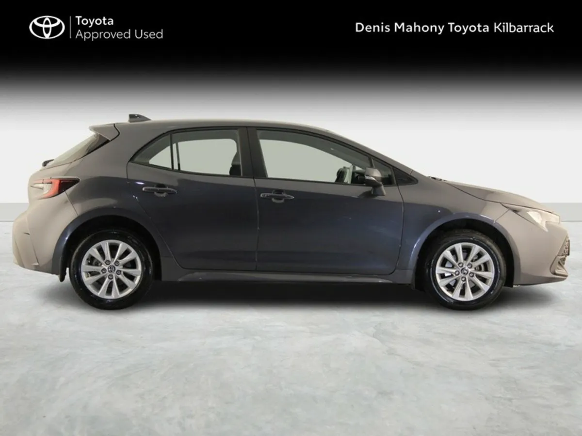 Toyota Corolla HYBRID LUNA - Image 3
