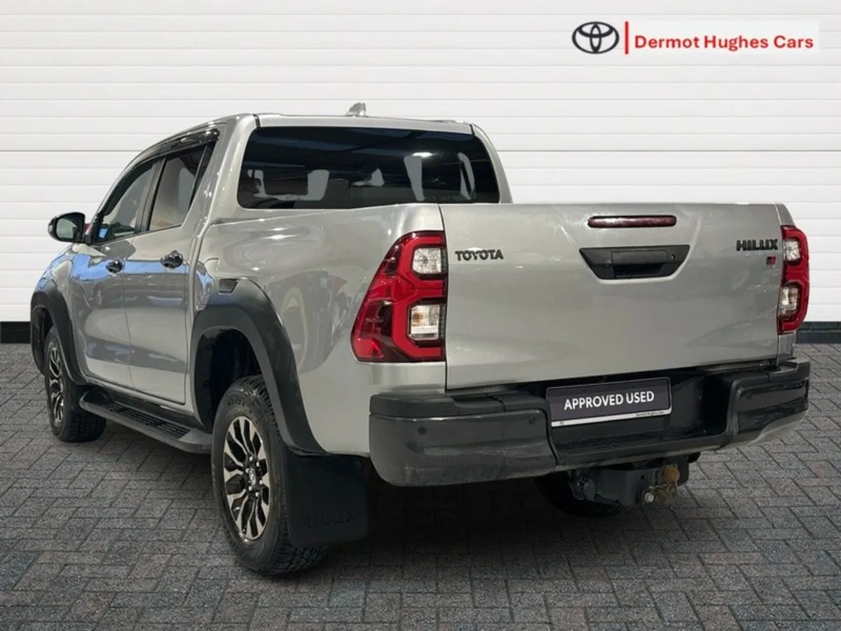 Toyota Hilux 2.8 GR SPORT 4DR A AUTO - Image 2