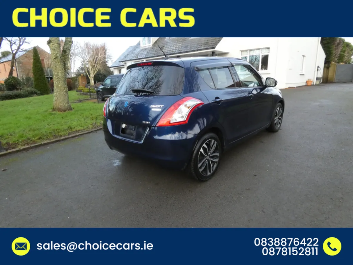 Suzuki Swift 1.2 AUTO MILD HYBRID - Image 4