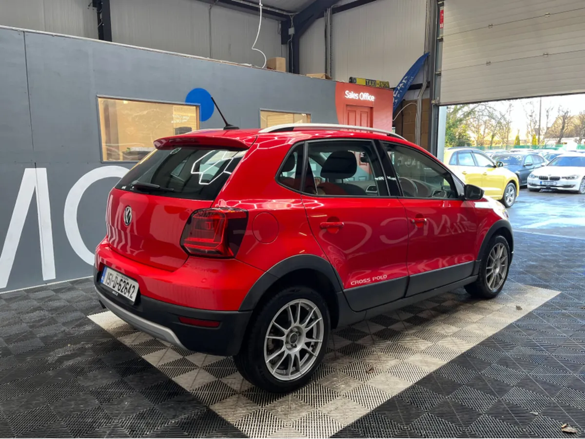 Volkswagen Polo €11950! 2015 VOLKSWAGEN POLO CROSS - Image 2