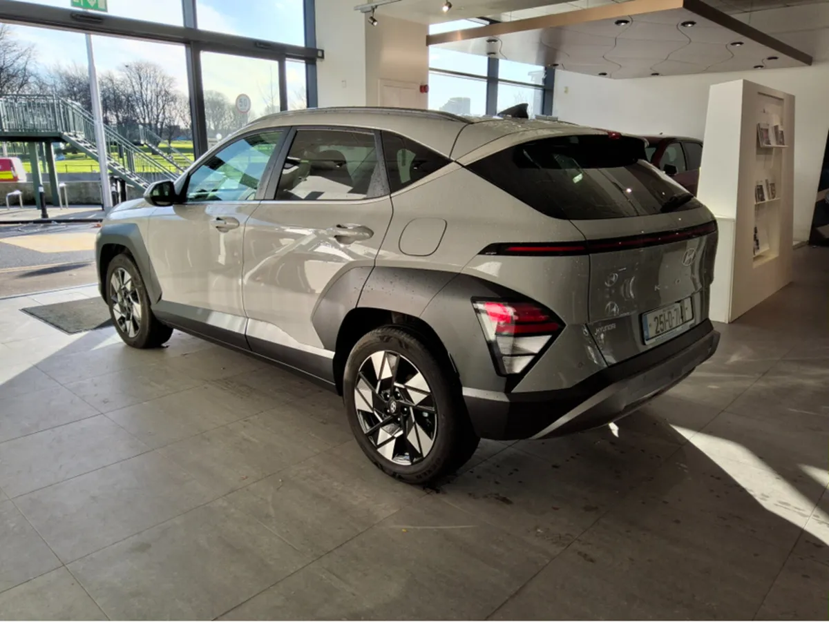 Hyundai KONA HYBRID ELEGANCE - Image 3