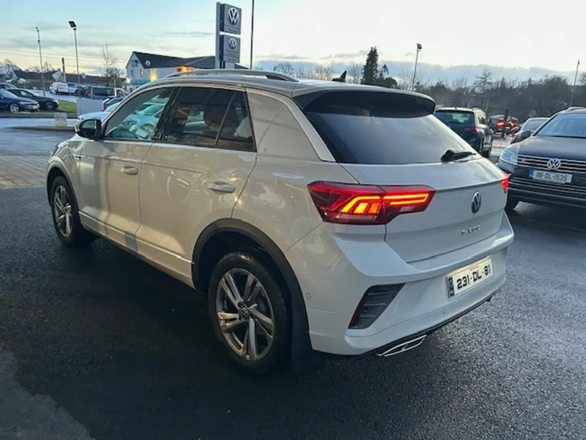 Volkswagen T-Roc 2.0 TDI 116HP R-Line M6F Top spec - Image 3