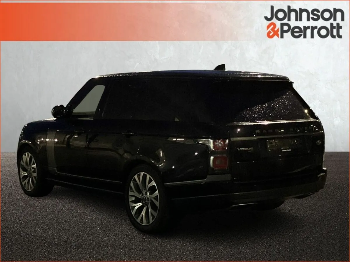 Land Rover Range Rover Range Rover Vogue P400 e Au - Image 2