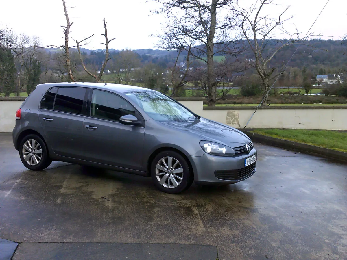 Volkswagen Golf 2012--AUTOMATIC - Image 4