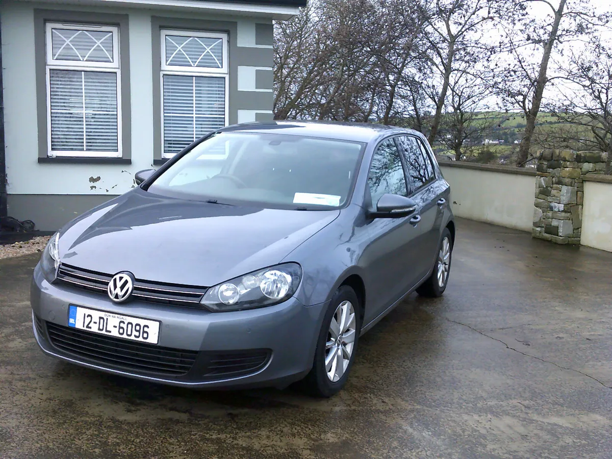 Volkswagen Golf 2012--AUTOMATIC - Image 3