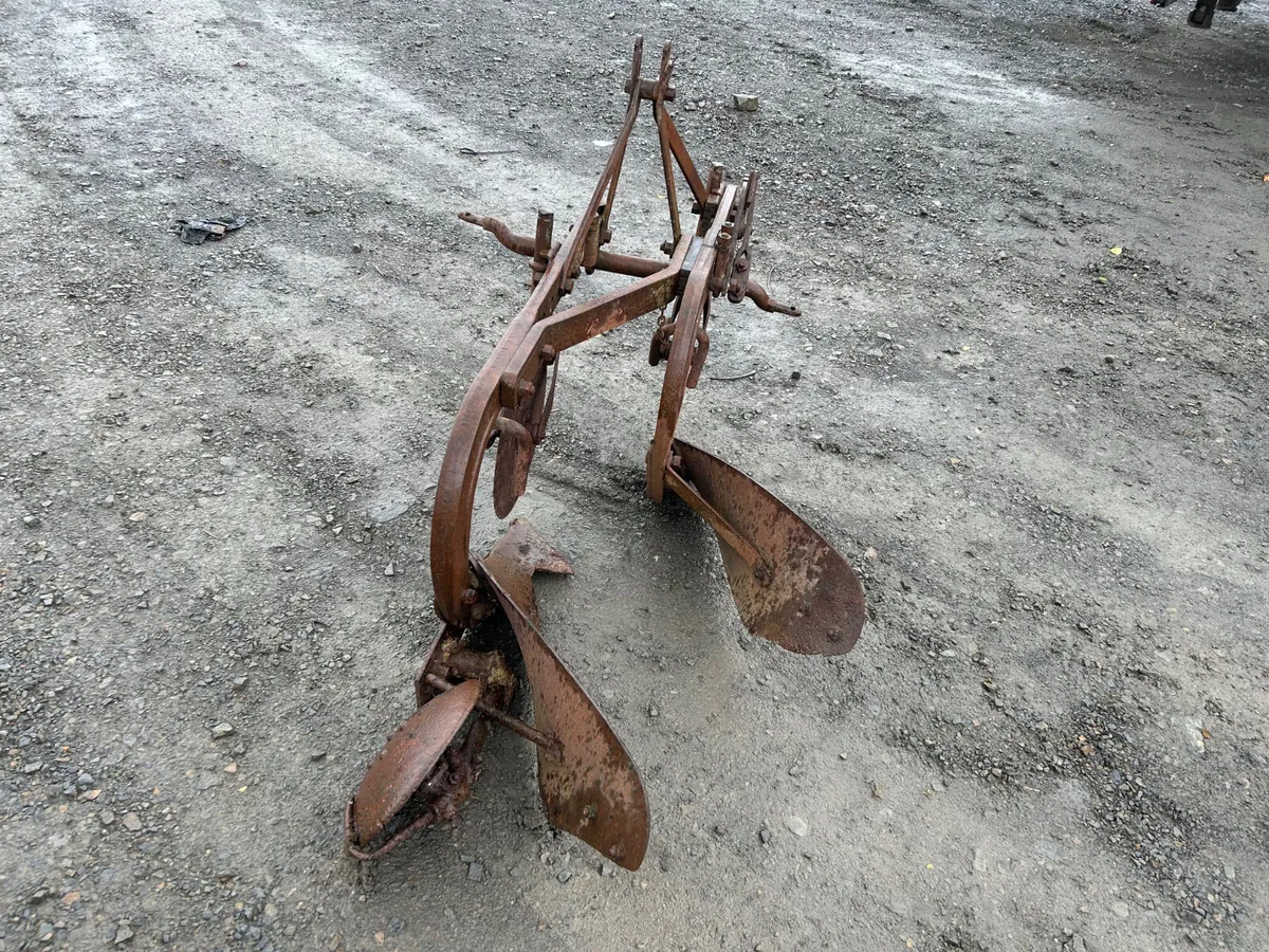 Ferguson 2 Furrow Plough - Image 3