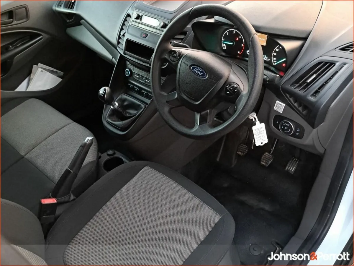 Ford Transit Connect 3 Seat LWB - Image 4