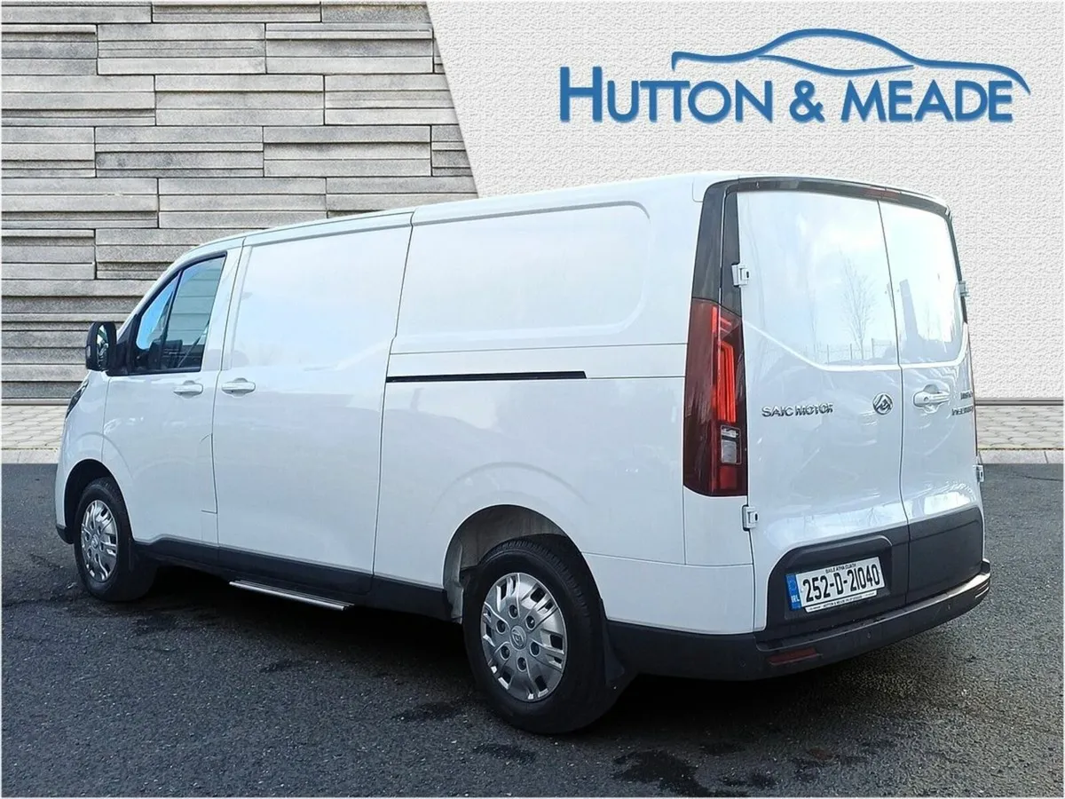 Maxus DELIVER 7 L2H1 27000 plus VAT - Image 3