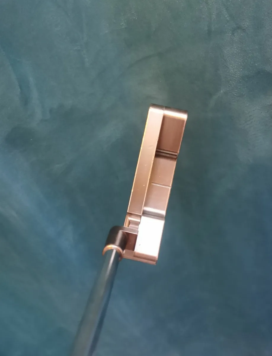Miura KM 005 Limited Edition Putter - Image 4