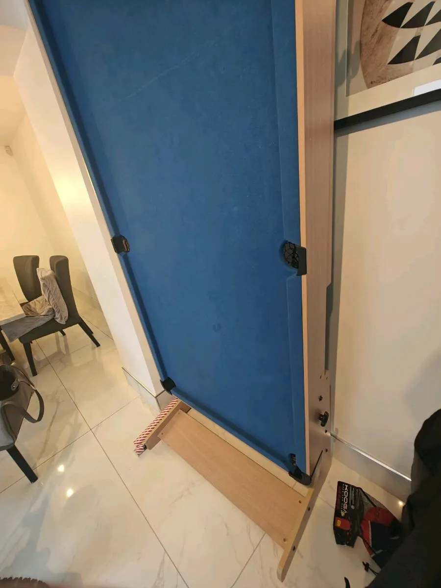 6ft Pool table, foldable - Image 3