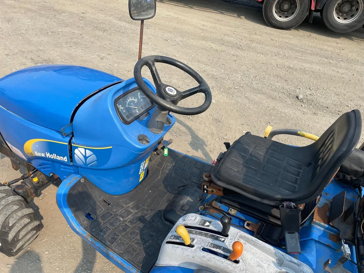 2011 New Holland TZ24D Compact Tractor - Image 4