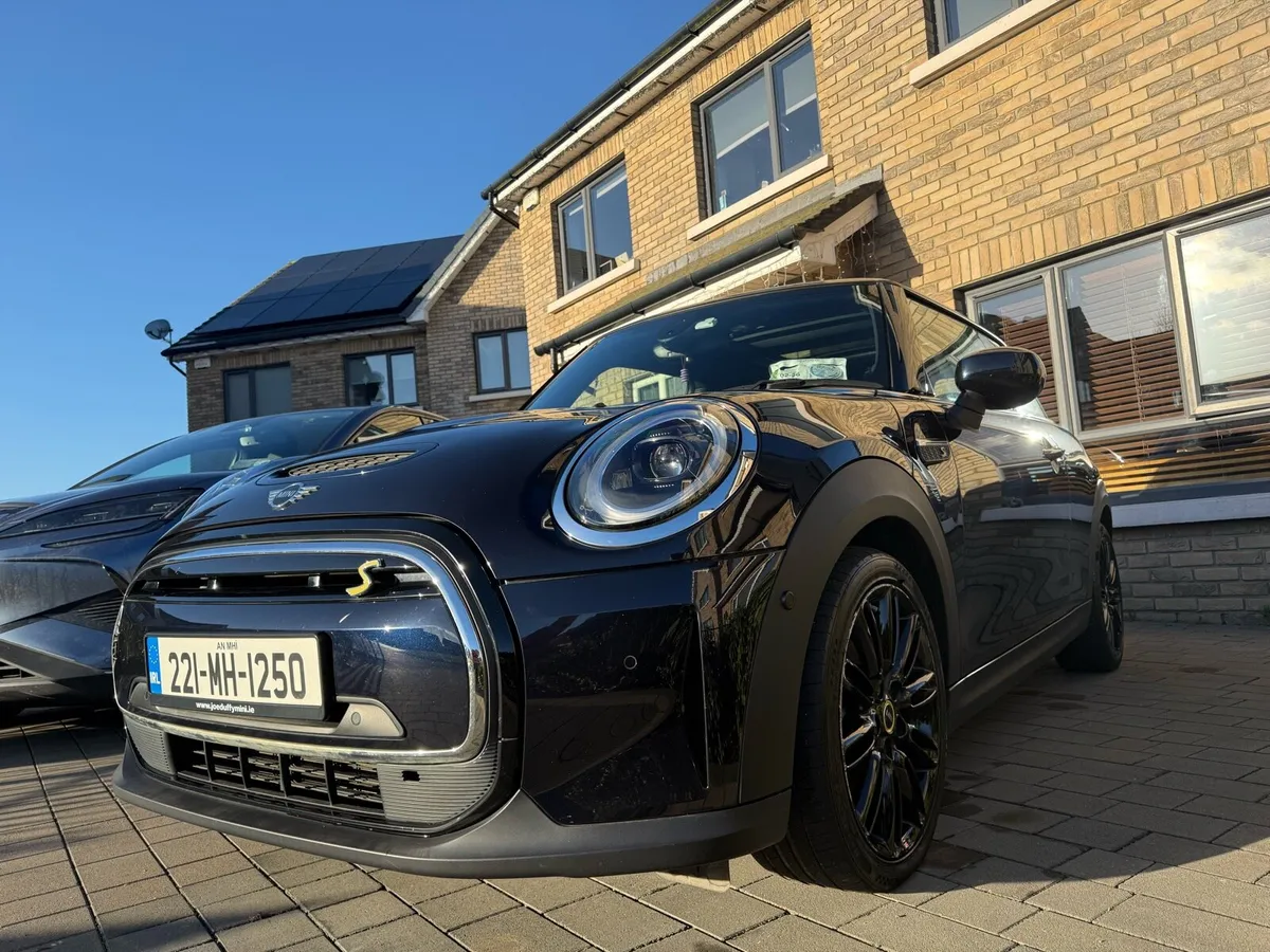 Mini Cooper Electric - Image 2