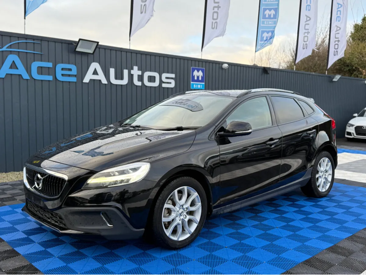 Volvo V40 2.0L DIESEL - AUTO - 12M WARRANTY - CAR: - Image 3