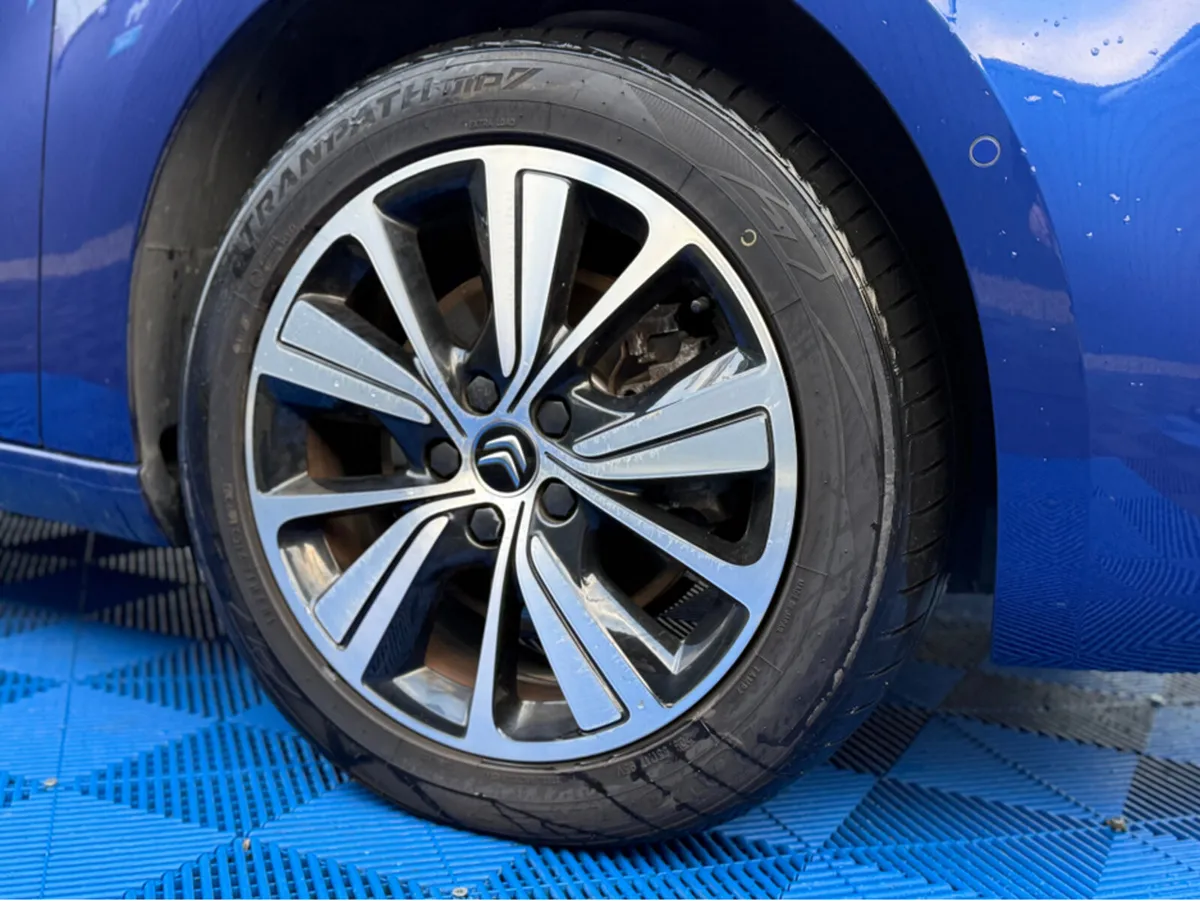 Citroen Grand C4 Picasso EXCLUSIVE - 1.6 PETROL - - Image 4