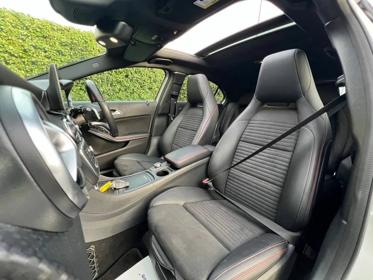 Mercedes-Benz A-Class A180 AMG-LINE 1.6 AUTO // FU - Image 2