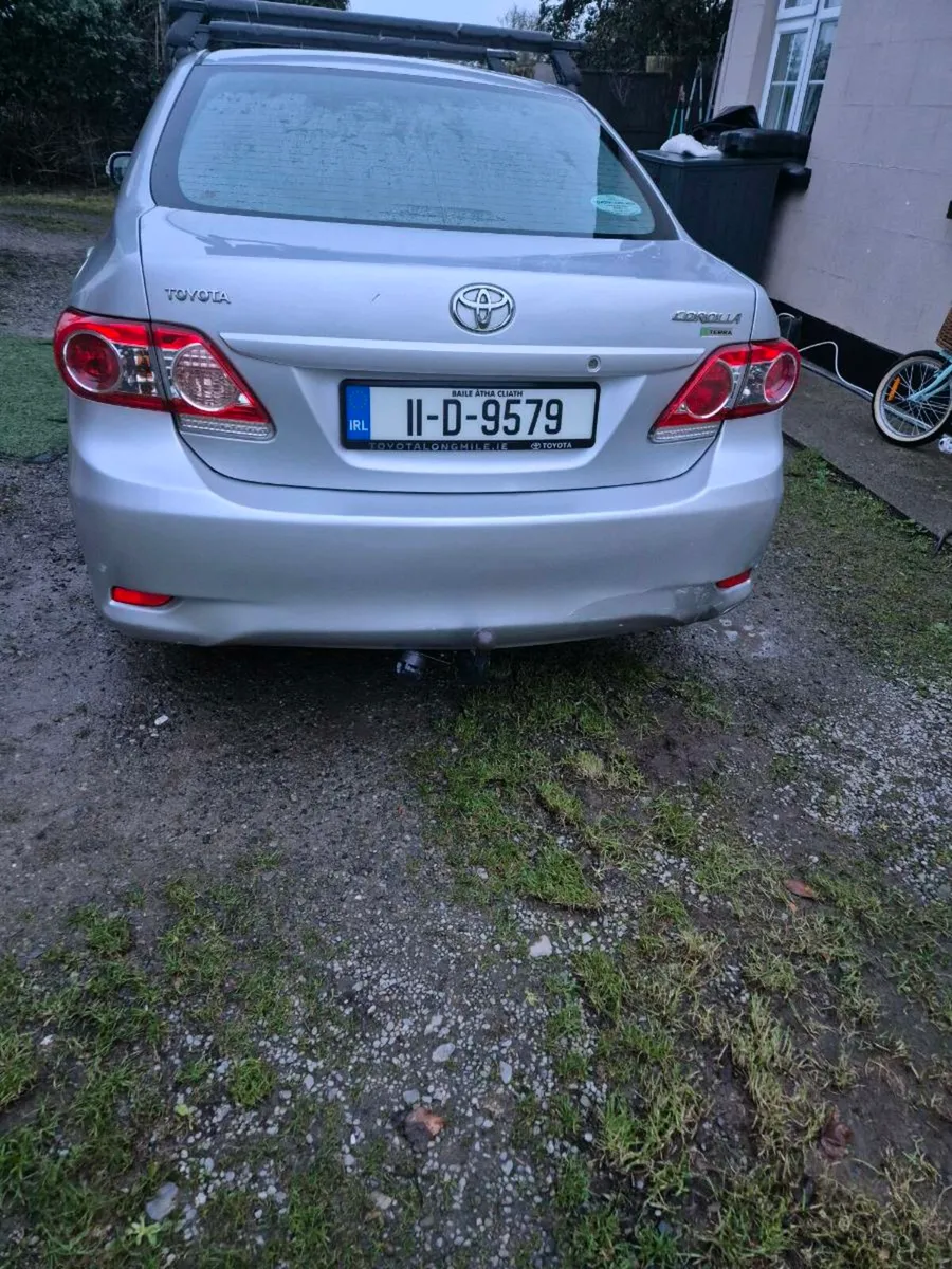 Toyota corolla - Image 4