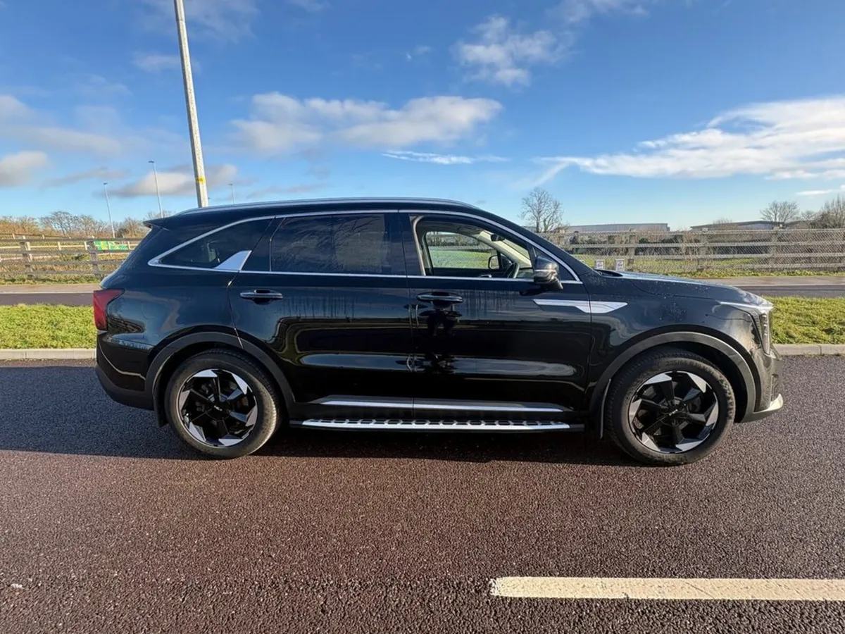 Kia Sorento DSL PE 7S - Image 2